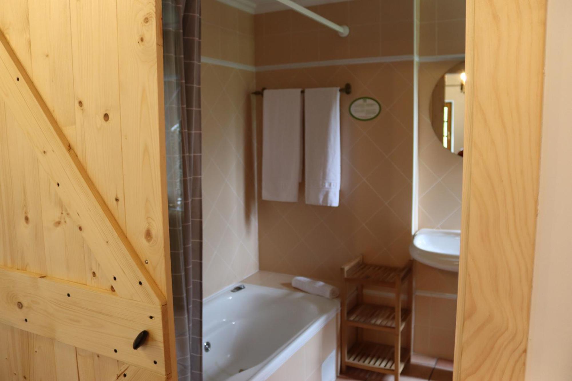 Hotel Rural Irigoienea Urdax ภายนอก รูปภาพ
